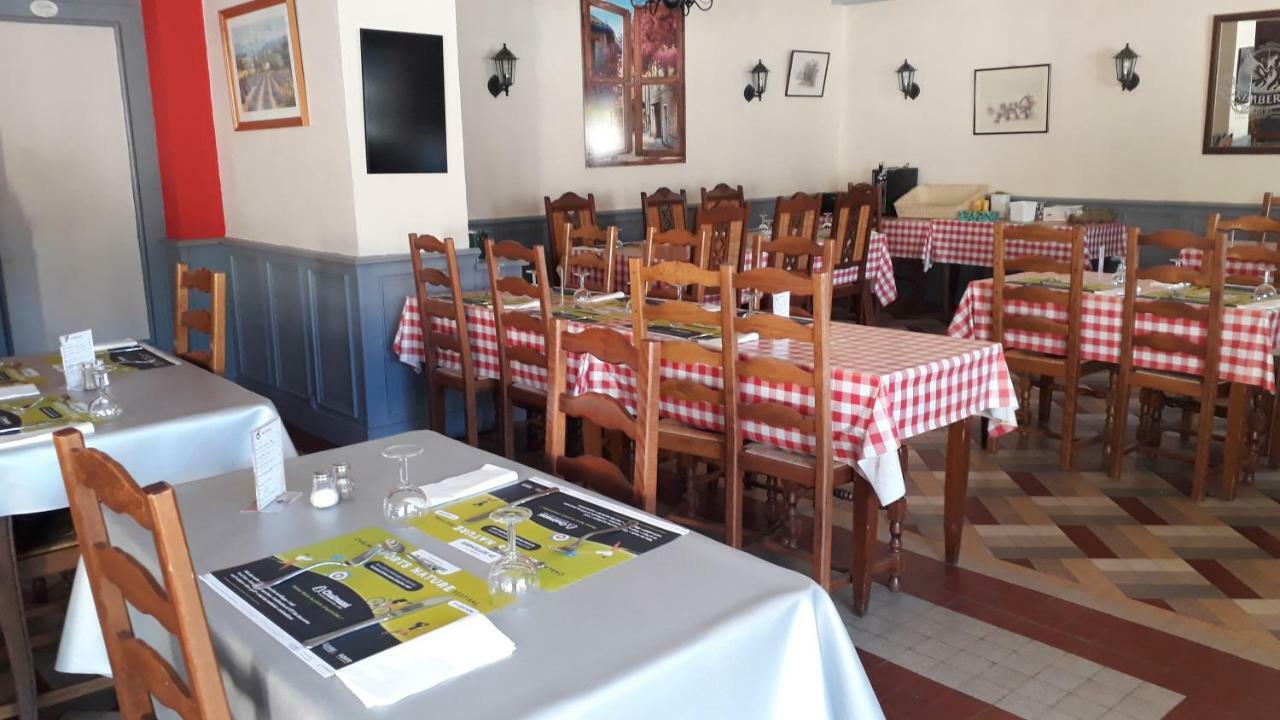 Hotel Gites Des Touristes Vollore-Montagne Экстерьер фото